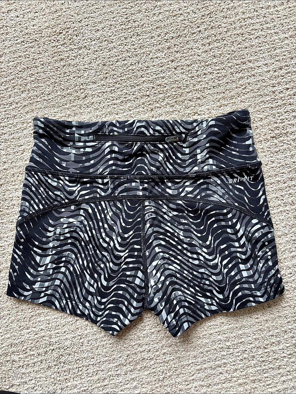 DRI-FIT Women's Animal Print Athletic Shorts Size XS
